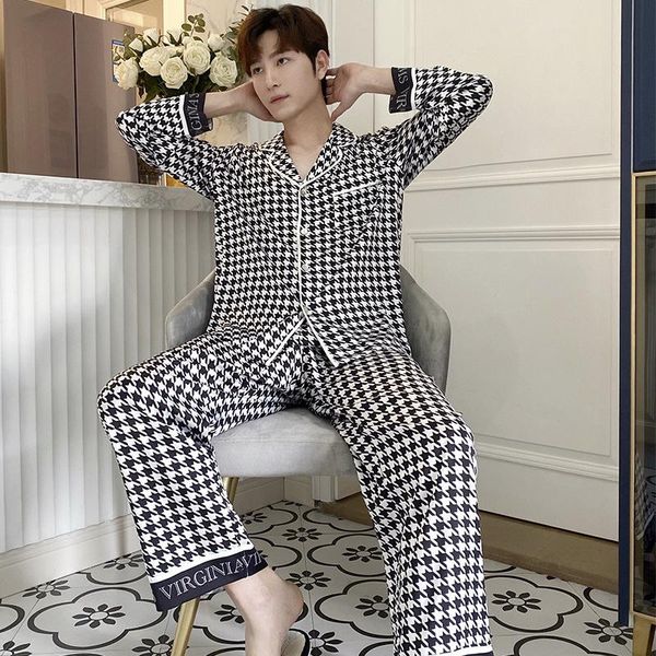 men's sleepwear fashion houndstooth plaid pajamas sets men korea elegant satin ice silk noble long sleeve pyjamas 99154, Black;brown
men's sleepwear fashion houndstooth plaid pajamas sets men korea elegant satin ice silk noble long sleeve pyjamas 99154, Black;brown