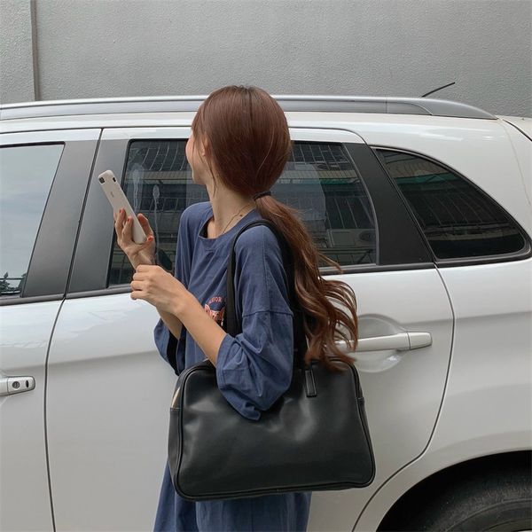 retro design womens shoulder bags large capacity pu leather ladies underarm bag vintage female daily casual tote big handbags l
retro design womens shoulder bags large capacity pu leather ladies underarm bag vintage female daily casual tote big handbags l