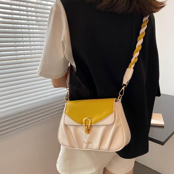 evening bags rope shoulder belt small pu leather armpit for women 2021 luxury fashion chain handbag and purses
evening bags rope shoulder belt small pu leather armpit for women 2021 luxury fashion chain handbag and purses