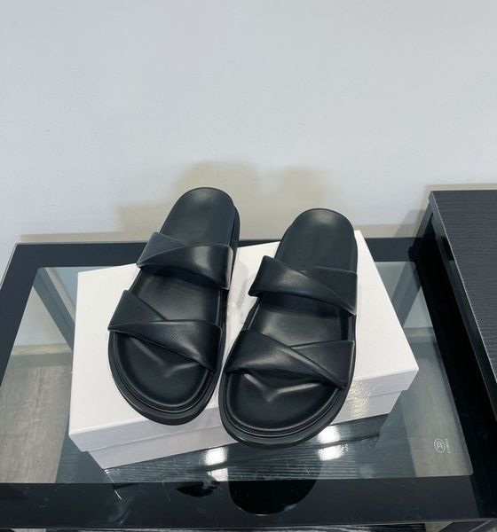 2021 women sandals brand slipper slide sandal fahsion deisgner lady lettering fabric outdoor leather sole slides flip flops size35-40, Red;white
2021 women sandals brand slipper slide sandal fahsion deisgner lady lettering fabric outdoor leather sole slides flip flops size35-40, Red;white