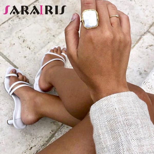 dress shoes sarairis ladies 2021 summer flip flop mules daily concise heeld women elegant solid color high heels woman, Black
dress shoes sarairis ladies 2021 summer flip flop mules daily concise heeld women elegant solid color high heels woman, Black