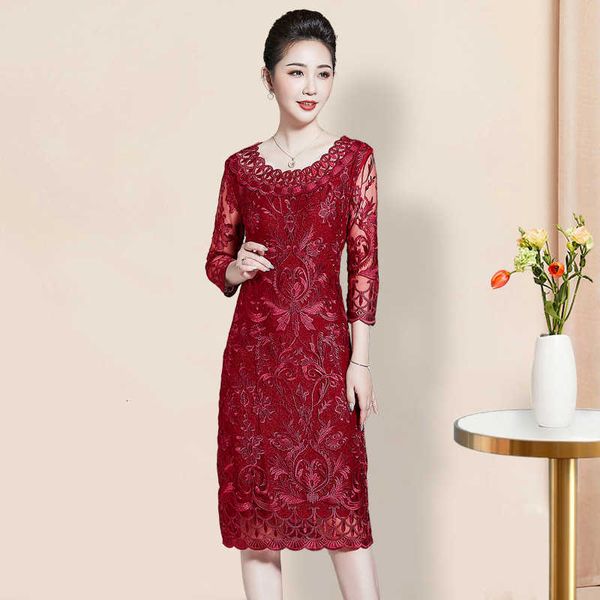 luxury evening dress 2021 spring and autumn heavy industry embroidery 's happy -in-law's wedding medium sleeve skirt, Black;gray
luxury evening dress 2021 spring and autumn heavy industry embroidery 's happy -in-law's wedding medium sleeve skirt, Black;gray