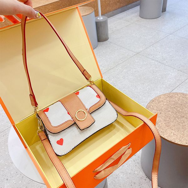 factory direct sale 75% off french texture, foreign style, single shoulder armpit women's 2021 new simple and fashionable ins messenger
factory direct sale 75% off french texture, foreign style, single shoulder armpit women's 2021 new simple and fashionable ins messenger