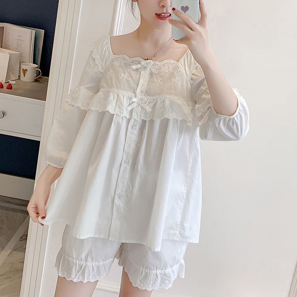women lolita square collar pajama sets.embroidered +shorts pants.vintage princess pyjamas set.summer loungewear nightclothes, Black;red
women lolita square collar pajama sets.embroidered +shorts pants.vintage princess pyjamas set.summer loungewear nightclothes, Black;red