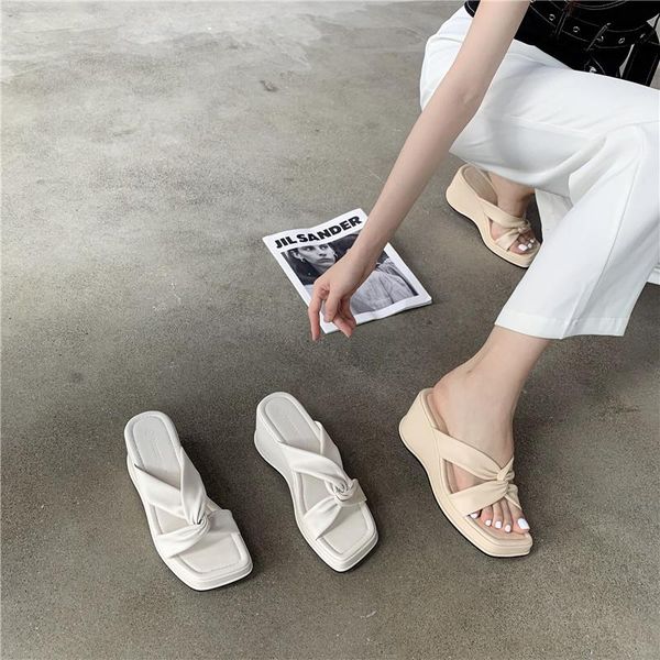 slippers summer evening gentle thick-soled french sandals wear fairy vacation beach shoes, Black
slippers summer evening gentle thick-soled french sandals wear fairy vacation beach shoes, Black