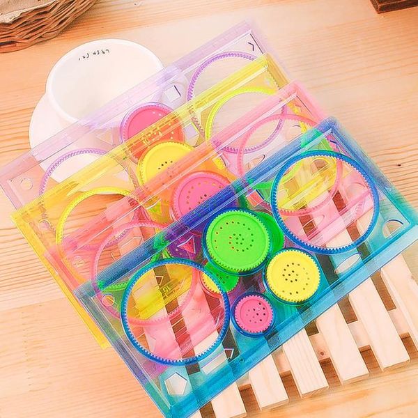 3pcs/lot painting multi-function interesting puzzle spirograph children drawing plastic ruler can improve start work ability wyq
3pcs/lot painting multi-function interesting puzzle spirograph children drawing plastic ruler can improve start work ability wyq