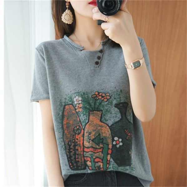 summer 2021 new bottomed shirt cotton linen shirt short sleeve t-shirt women's loose foreign style v-neck sweater trend, Black
summer 2021 new bottomed shirt cotton linen shirt short sleeve t-shirt women's loose foreign style v-neck sweater trend, Black