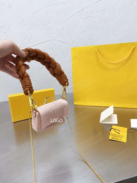 autumn and winter small red book net same hit color mini portable one-shoulder underarm bag chain crossbody female
autumn and winter small red book net same hit color mini portable one-shoulder underarm bag chain crossbody female