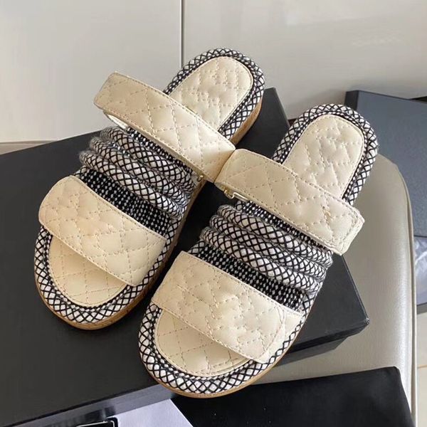 luxurys designers shoes girl woven sheep leather leisure summer shoes women two ways slippers slides fashion 2020 narrow band ca, Black
luxurys designers shoes girl woven sheep leather leisure summer shoes women two ways slippers slides fashion 2020 narrow band ca, Black