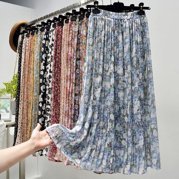 skirts 2021 high waist elegant women summer a-line long skirt chic vintage floral chiffon pleated faldas jupe femme saia, Black
skirts 2021 high waist elegant women summer a-line long skirt chic vintage floral chiffon pleated faldas jupe femme saia, Black