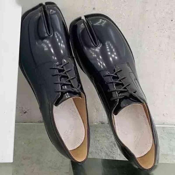 dress shoes split toe women patent leather lace-up sapatos femininos square retro single buty mary jane autumn fashion, Black
dress shoes split toe women patent leather lace-up sapatos femininos square retro single buty mary jane autumn fashion, Black