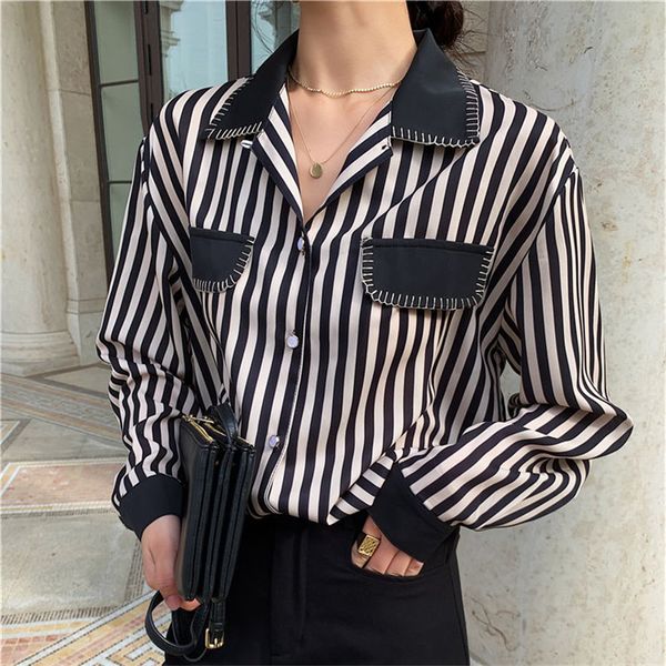 plus size women striped retro chic vintage hong kong style spring full-sleeved brief office lady shirts 210421, White
plus size women striped retro chic vintage hong kong style spring full-sleeved brief office lady shirts 210421, White