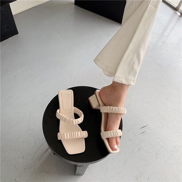slippers casual shoes slides low slipers women square heel luxury soft 2021 summer block rubber fabric rome pu hoof heels scanda, Black
slippers casual shoes slides low slipers women square heel luxury soft 2021 summer block rubber fabric rome pu hoof heels scanda, Black