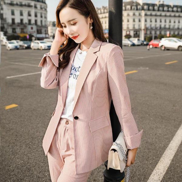women's suits & blazers ladies autumn and winter fashion high-end striped single buckle professional wear trousers two-piece suit, White;black
women's suits & blazers ladies autumn and winter fashion high-end striped single buckle professional wear trousers two-piece suit, White;black
