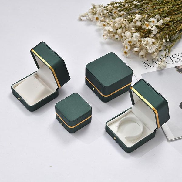 jewelry pouches, bags luxury green box ring bracelet bangle case peadant holder storage organizer household store packaging, Pink;blue
jewelry pouches, bags luxury green box ring bracelet bangle case peadant holder storage organizer household store packaging, Pink;blue