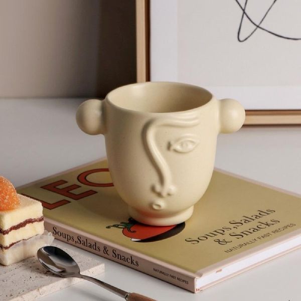 mugs creative face cup personality trend ceramic office breakfast drinking large capacity household mug coffee gifts
mugs creative face cup personality trend ceramic office breakfast drinking large capacity household mug coffee gifts