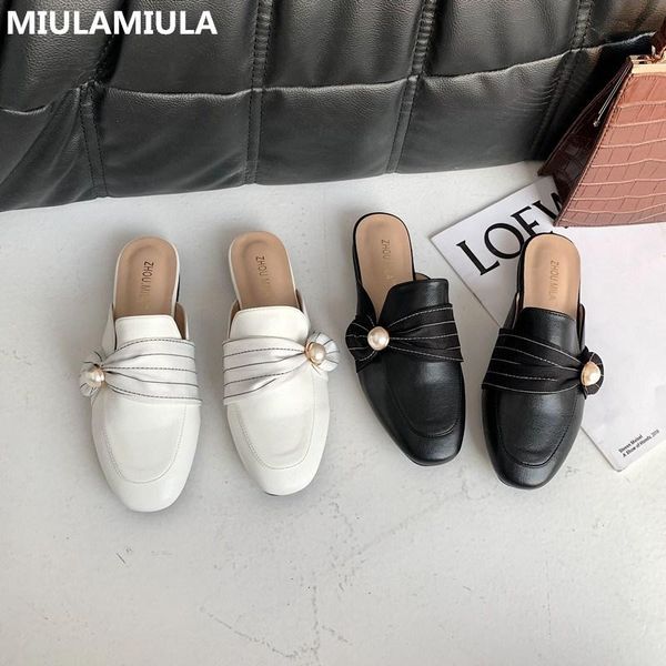 size 35-40 2021 spring elegant pearl black white leather flat slipper brand design socofy shoes slip on loafers mules flip flops slippers
size 35-40 2021 spring elegant pearl black white leather flat slipper brand design socofy shoes slip on loafers mules flip flops slippers