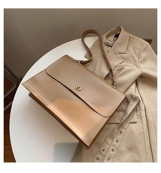 luxury designers women bag soft leather handbags fashion girl high capacity shoulder bags
luxury designers women bag soft leather handbags fashion girl high capacity shoulder bags