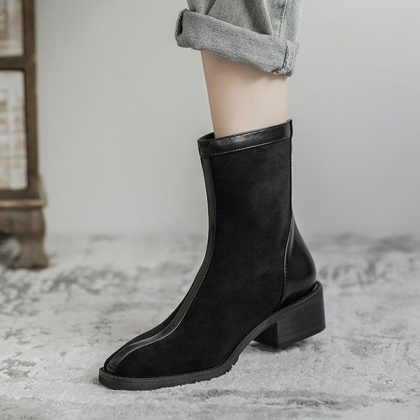 boots 2021 women soots square thick sole british style back zipper all-match autumn winter work daily, Black
boots 2021 women soots square thick sole british style back zipper all-match autumn winter work daily, Black