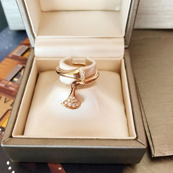 wedding rings geometric scalloped skirt ring for women harajuku fashion brand cubic zirconia adjustable luxury jewelry z115, Slivery;golden
wedding rings geometric scalloped skirt ring for women harajuku fashion brand cubic zirconia adjustable luxury jewelry z115, Slivery;golden