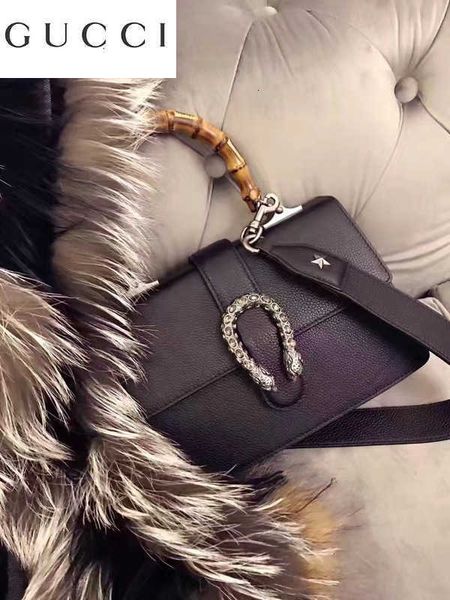 wallets designer luxury bucket belt pouches totes shoulder backpacks cross body oqfr bags clutches, Red;blue
wallets designer luxury bucket belt pouches totes shoulder backpacks cross body oqfr bags clutches, Red;blue