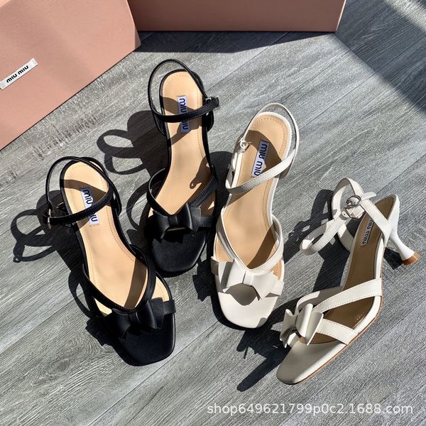 luxury shoes 2021 miao miao's bow tie wine cup in early spring and women's sandals, Black
luxury shoes 2021 miao miao's bow tie wine cup in early spring and women's sandals, Black