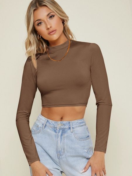 form-fitting mock neck crop p2xb#, White
form-fitting mock neck crop p2xb#, White