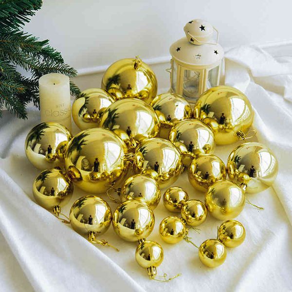 factory outlet party decoration christmas decorations color gold hollow reflective bright plastic ball opening wedding h
factory outlet party decoration christmas decorations color gold hollow reflective bright plastic ball opening wedding h