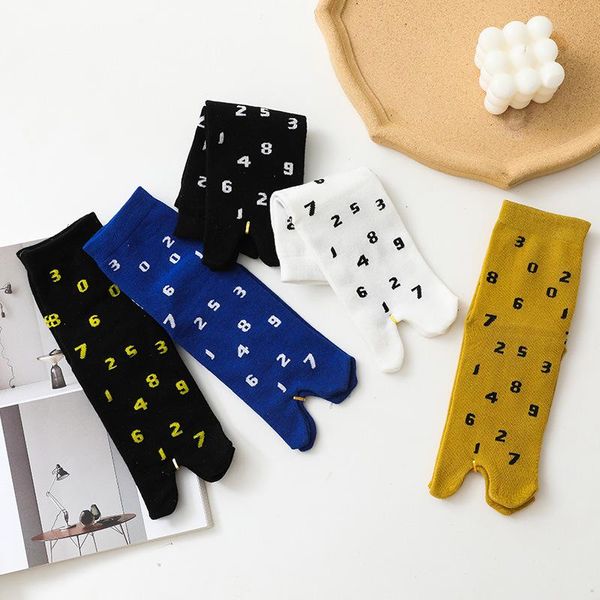 men's socks man two toe tabi cotton with separate toes autumn and winter japanese style clothes women's letter, Black
men's socks man two toe tabi cotton with separate toes autumn and winter japanese style clothes women's letter, Black