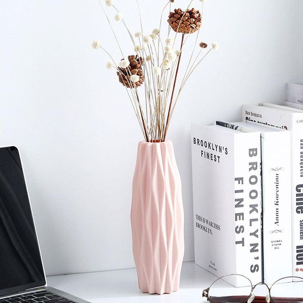 vases shatterproof vase imitation ceramic flower pot origami plastic for decoration milky white basket arrangement home decor
vases shatterproof vase imitation ceramic flower pot origami plastic for decoration milky white basket arrangement home decor