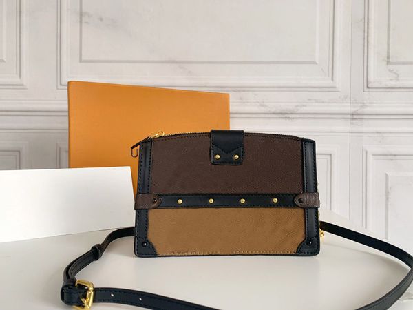 luxurys designers real genuine leather shoulder bag handbags crossbody bags fashion men boy messenger bags quality
luxurys designers real genuine leather shoulder bag handbags crossbody bags fashion men boy messenger bags quality