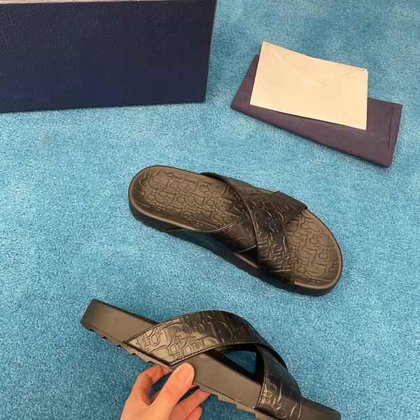 2021 men shoes sneakers fashion white leather platform flat casual party wedding with box lightweight and comfortable slippers qq, Red;white
2021 men shoes sneakers fashion white leather platform flat casual party wedding with box lightweight and comfortable slippers qq, Red;white