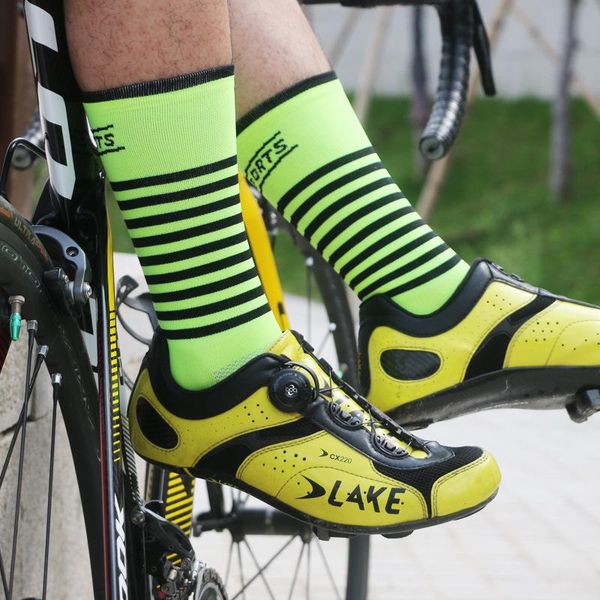 sports socks professional cycling breathable bicycle men's outdoor high factory direct sales, Black
sports socks professional cycling breathable bicycle men's outdoor high factory direct sales, Black