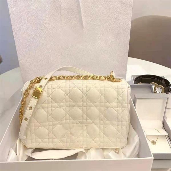 designer shoulder women bags 2021 luxury design crossbody genuine leather bag chain fashion female wallet handbag
designer shoulder women bags 2021 luxury design crossbody genuine leather bag chain fashion female wallet handbag