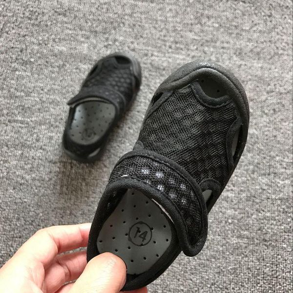 sandals 2021 summer mesh color waterproof men and women children beach shoes 1-7 years old baby boy, Black;red
sandals 2021 summer mesh color waterproof men and women children beach shoes 1-7 years old baby boy, Black;red