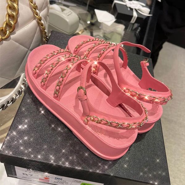 2021 high-quality ladies sandals, summer thick-soled fashion beach chain shoes, round toe increase flat shoe, Black
2021 high-quality ladies sandals, summer thick-soled fashion beach chain shoes, round toe increase flat shoe, Black