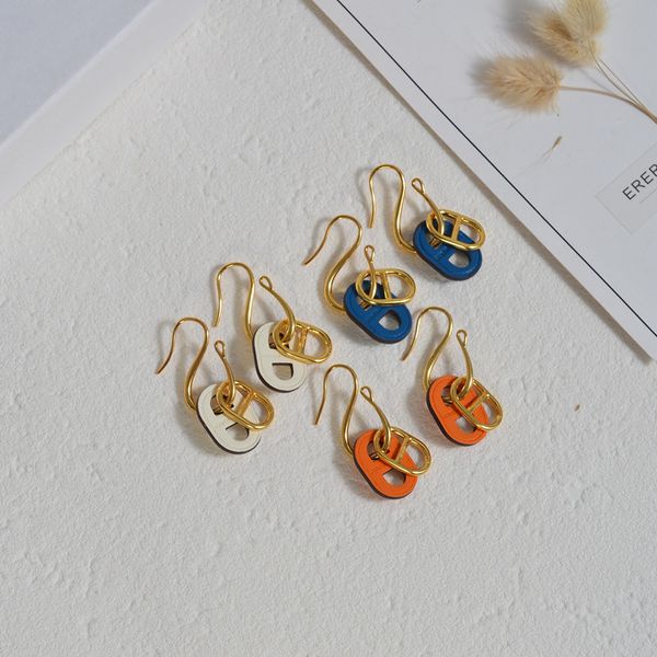 design jewelry pig nose 2021 new horseshoe buckle color cowhide earrings temperament hundred tower fashion, Golden
design jewelry pig nose 2021 new horseshoe buckle color cowhide earrings temperament hundred tower fashion, Golden