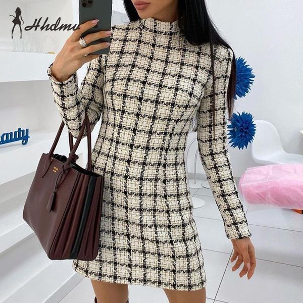 casual dresses 2021 well fabrics classic plaid high-end young daily elegant turtleneck full sleeve high waist women thin mini dress, Black;gray
casual dresses 2021 well fabrics classic plaid high-end young daily elegant turtleneck full sleeve high waist women thin mini dress, Black;gray