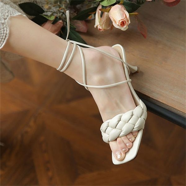 2021 red one line sandals net 2021 new fairy style woven strap high heels summer two slippers fashion yw 3z3m, Black
2021 red one line sandals net 2021 new fairy style woven strap high heels summer two slippers fashion yw 3z3m, Black