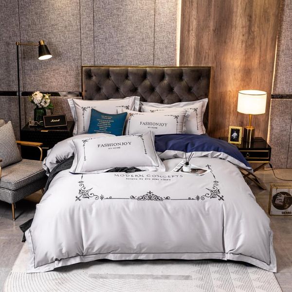 bedding sets 2021 four-piece simple cotton double household bed sheet quilt cover embroidered twill comfortable white blue
bedding sets 2021 four-piece simple cotton double household bed sheet quilt cover embroidered twill comfortable white blue