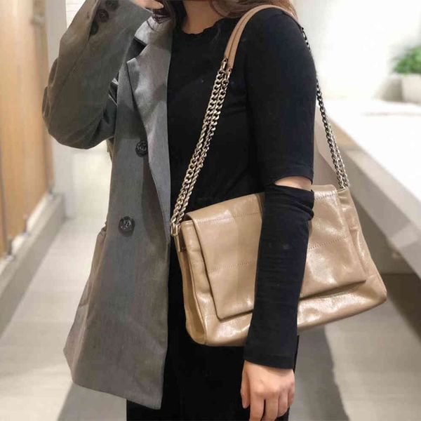 women's bag 2020 new leather korean version chain simple and fashionable armpit large capacity single shoulder messenger stray
women's bag 2020 new leather korean version chain simple and fashionable armpit large capacity single shoulder messenger stray
