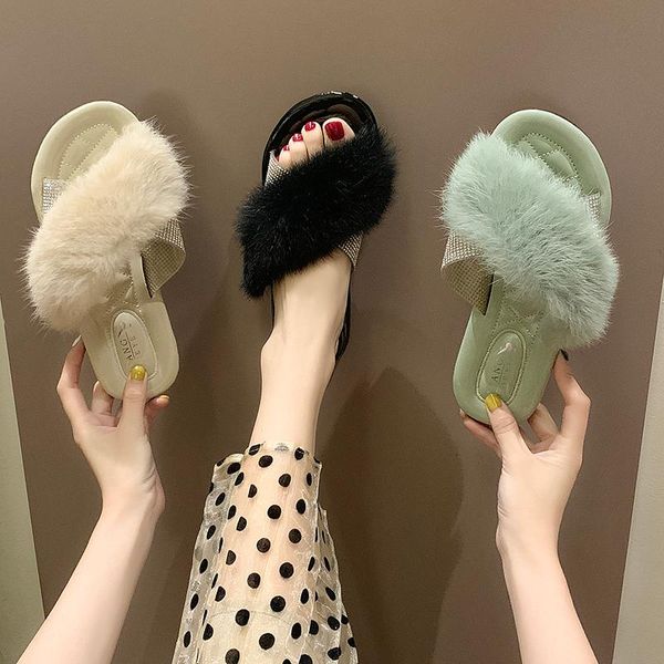 slippers outside wearing wool 2021 korean womens shoes wild rhinestone flat sandals and comfort female, Black
slippers outside wearing wool 2021 korean womens shoes wild rhinestone flat sandals and comfort female, Black