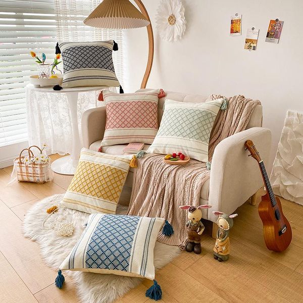 cushion/decorative pillow home decoration modern cotton comfortable geometric embroidery bed case canvas soft car cushion cover 45*45
cushion/decorative pillow home decoration modern cotton comfortable geometric embroidery bed case canvas soft car cushion cover 45*45