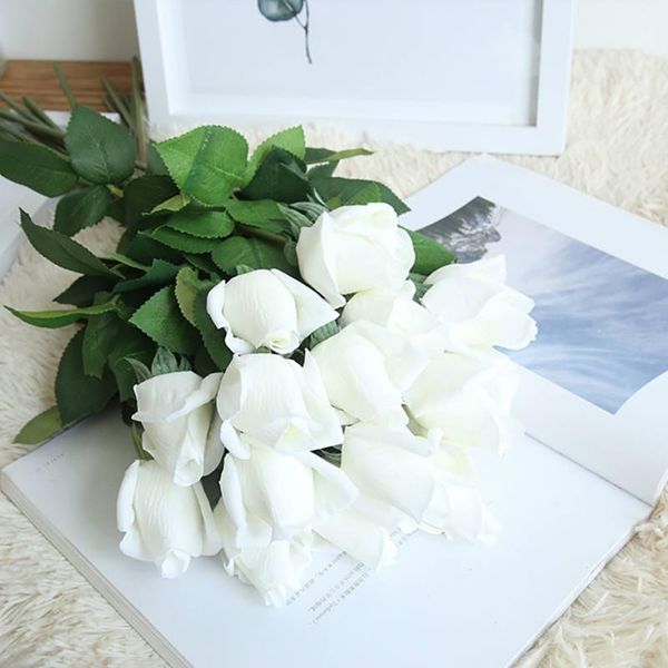 decorative flowers & wreaths 22 inches valentine's day gift wedding bouquet flower arrangements artificial fake rose
decorative flowers & wreaths 22 inches valentine's day gift wedding bouquet flower arrangements artificial fake rose