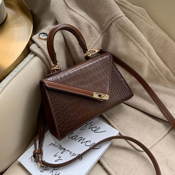 evening bags luxury ladies' shoulder messenger bag small solid color stone pattern leather crossbody for women quality female hand
evening bags luxury ladies' shoulder messenger bag small solid color stone pattern leather crossbody for women quality female hand