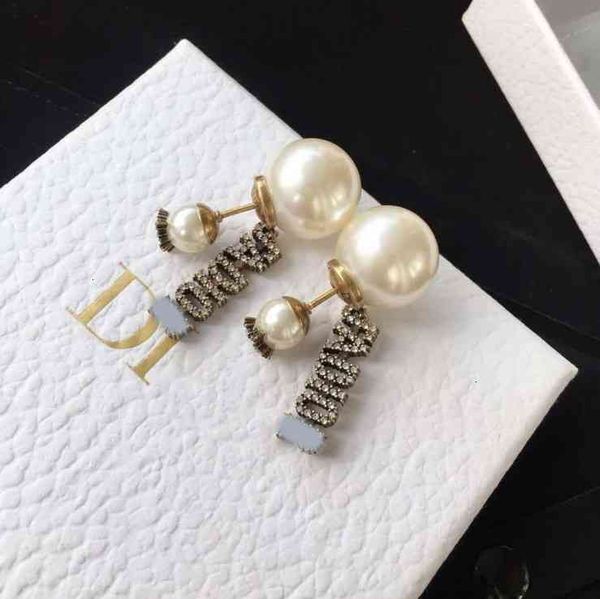 dio/christianluxury designer rhinestone fashion earrings for jewelry women stud charms romantic simple with box, Red;brown
dio/christianluxury designer rhinestone fashion earrings for jewelry women stud charms romantic simple with box, Red;brown