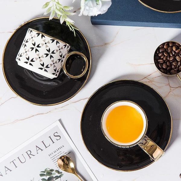mugs 150ml nordic geometry coffee cup and saucer with glod handle spoon set ceramic tea reusable espresso cups gift
mugs 150ml nordic geometry coffee cup and saucer with glod handle spoon set ceramic tea reusable espresso cups gift