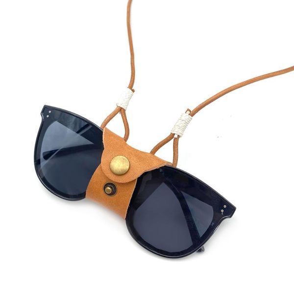 sunglasses frames leather storage case 2021 chain hanging neck strap rope anti fall reading eyewear clip lanyard for men women, Silver
sunglasses frames leather storage case 2021 chain hanging neck strap rope anti fall reading eyewear clip lanyard for men women, Silver