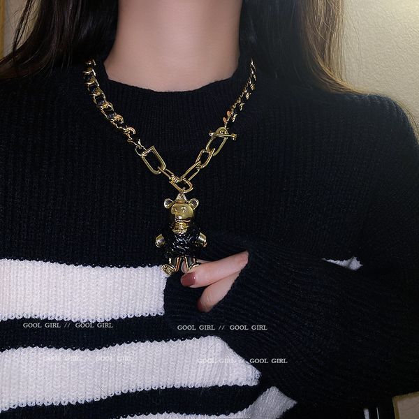 amulet pendants leather winding chain binding cute bear necklace sweater women's net red pendant hip hop fashion, Golden;silver
amulet pendants leather winding chain binding cute bear necklace sweater women's net red pendant hip hop fashion, Golden;silver