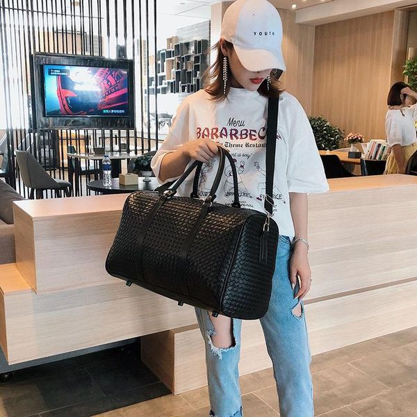 waterproof men's travel bags large men luggage capacity handbags women duffle fashion folding bag 2021 duffel
waterproof men's travel bags large men luggage capacity handbags women duffle fashion folding bag 2021 duffel